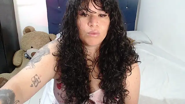 ANGELIQUE_KLANE Chat XXX live
