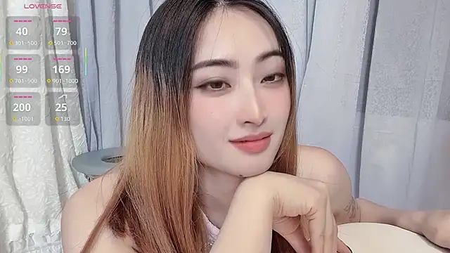 K1oO live XXX chat