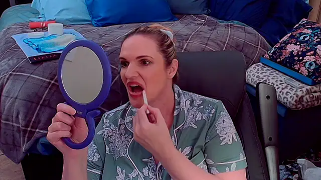 ninajaymes: απευθείας συνομιλία ΧΧΧ