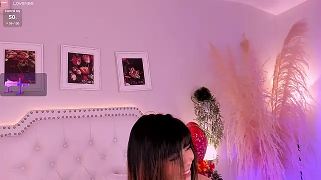 XXX chat uživo modela NikaVelvet1