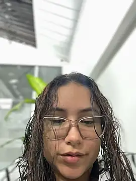 CurlyGirl_1 Chat XXX in diretta
