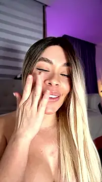 Scarlett_jc Adlı Modelin Canlı XXX Sohbeti