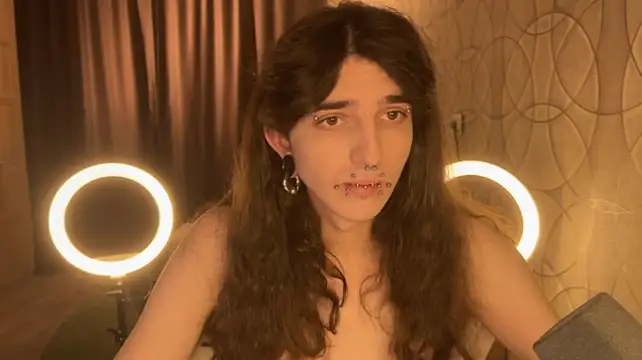 Kriisp Chat XXX live