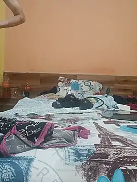 Chat +18 de Cuchurus1216 ao vivo