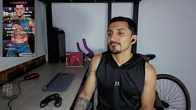دردشة Marck_Muscle الجنسية المباشرة