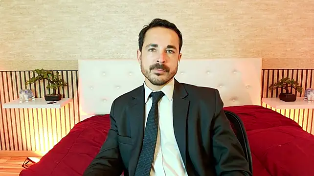 Adams_Sanz Adlı Modelin Canlı XXX Sohbeti
