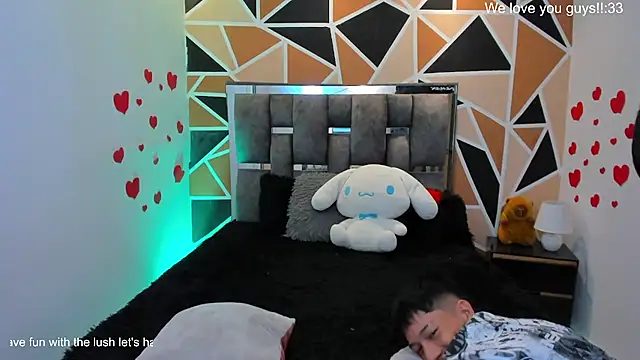 Czat XXX na żywo – Juan_Nd_Steven