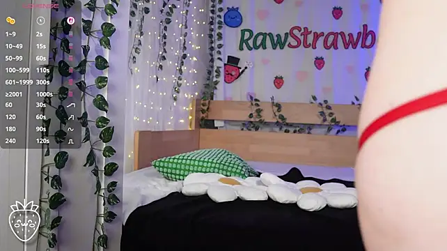 rawstrawberry Adlı Modelin Canlı XXX Sohbeti