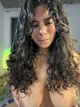 Simone_MillerのライブXXXチャット