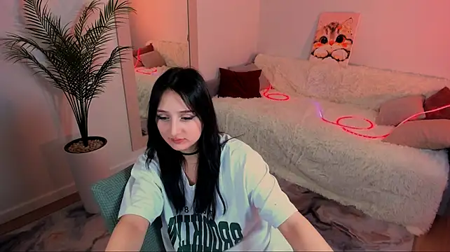 JulietteMonli's Live XXX Chat