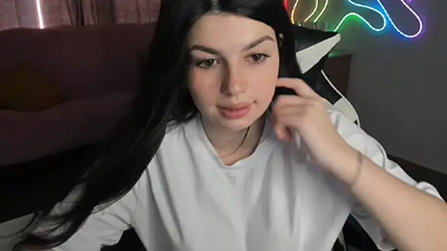 Živý XXX chat KisaModel