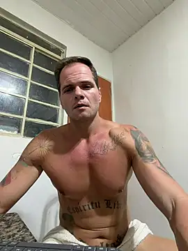 Chat XXX ao vivo de Giricotta