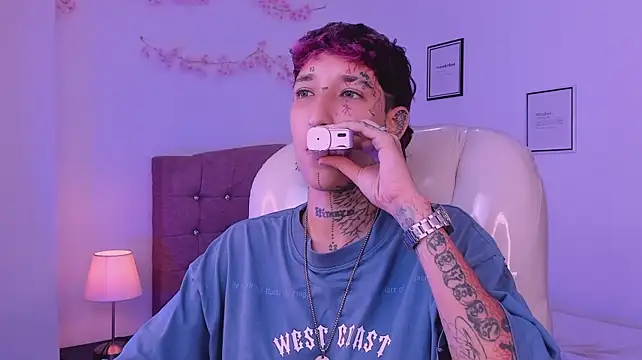 צ'אט XXX בשידור חי של Luci_Rose