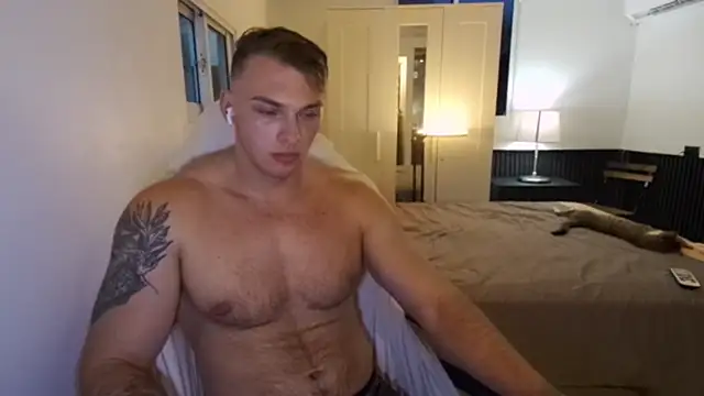 Онлайн чат XXX YourHotGreg