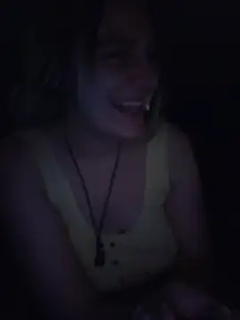 ScarletsWeb élő XXX-chatje
