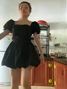 Ivy_Trix2 即時 XXX 聊天