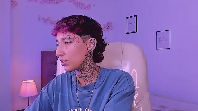 Czat XXX na żywo – Luci_Rose