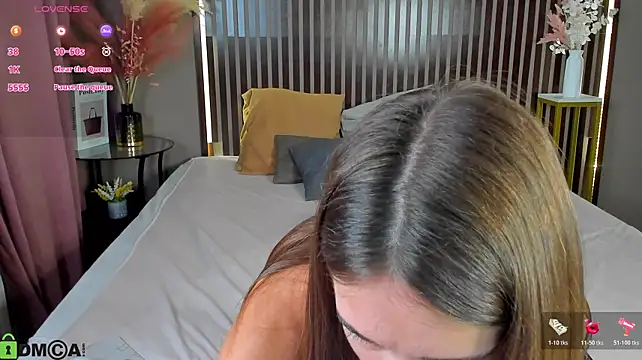 Aly_Alyc's Live XXX Chat