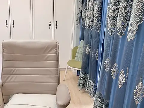 sjsibiのライブXXXチャット