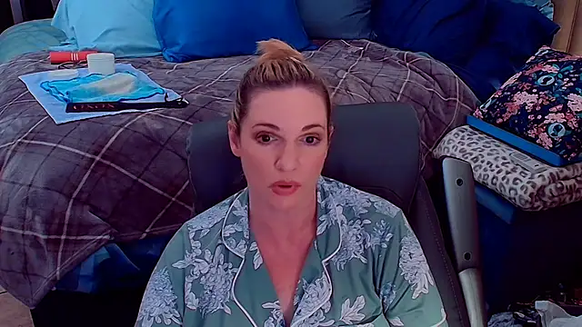 צ'אט XXX בשידור חי של ninajaymes