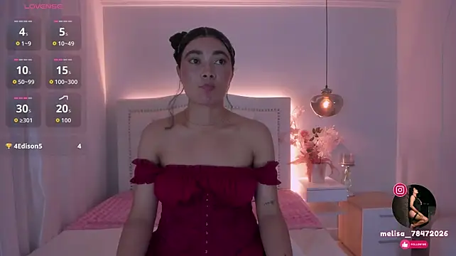 แชท XXX สดของ emilly_duque
