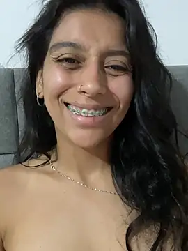 BrittanyDiaz Adlı Modelin Canlı XXX Sohbeti