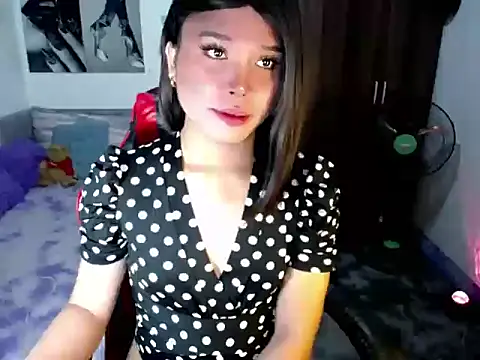 sofiathe1stのライブXXXチャット