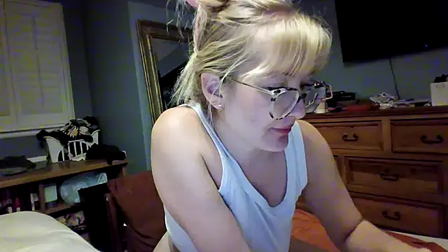 Daisy_James Live XXX-chat