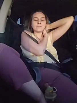 XXX chat uživo modela ScarletsWeb