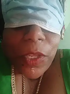 tamilponnusilk – webcam-show