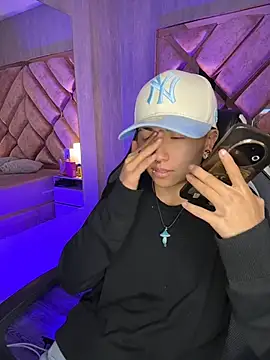 Chat XXX en directo de ian_mathias_