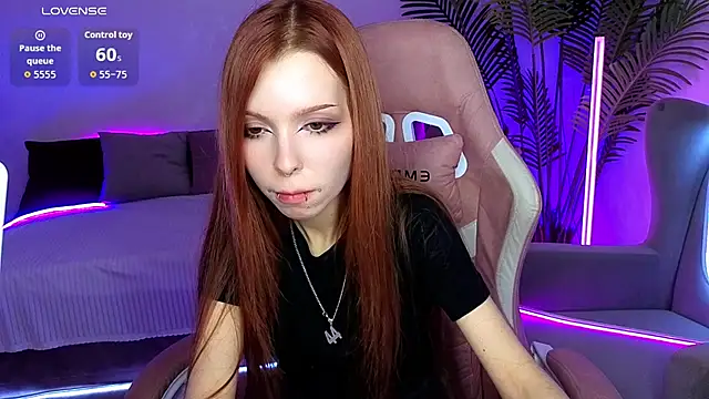 Star_Tarra's Live XXX Chat