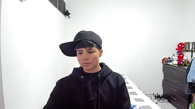 Bruno_Cruzz Chat XXX in diretta