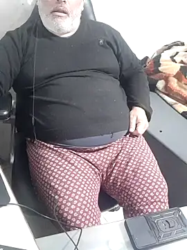 12Paradarten Live XXX chat