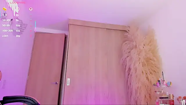 mia_yourmommy Live XXX Chat