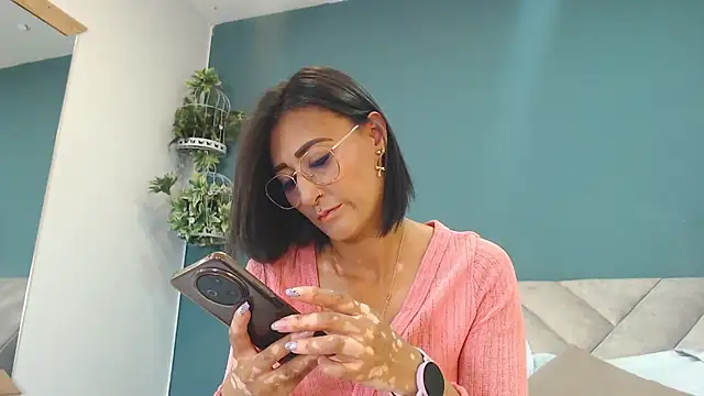 SharisWillian Live XXX Chat