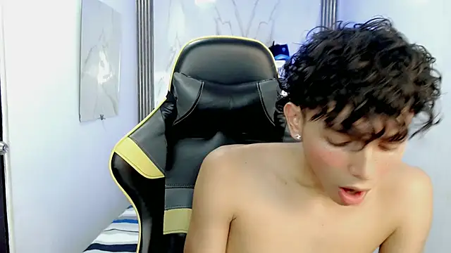 FUNNY_DICK_ live XXX chat