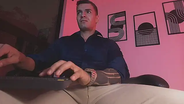 Chat XXX Live ALPHA_DOMINUS_