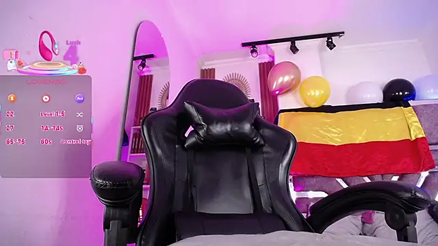 Eva_Walkerr_ élő XXX-chatje
