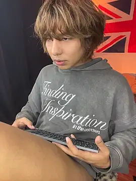 Aronn_44のライブXXXチャット