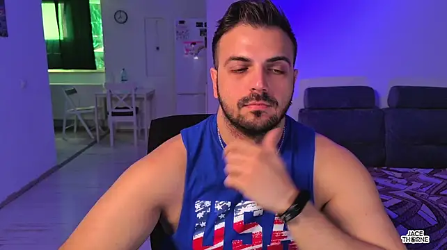 Jace_Thorne: απευθείας συνομιλία ΧΧΧ