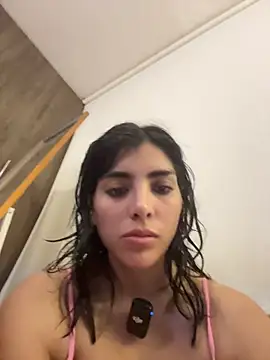 צ'אט XXX בשידור חי של MartinaSooler