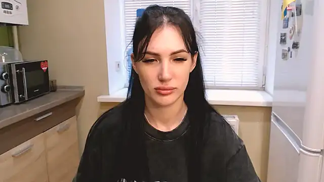 MisssShy_ Chat XXX in diretta