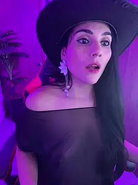 Miaswwe Chat XXX live