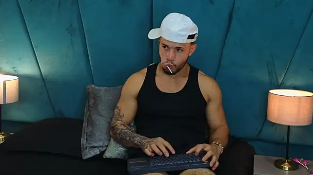 Chat +18 de masoncole_ ao vivo