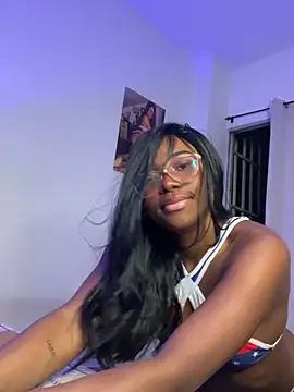 Chat XXX en directo de TaylorVidal1
