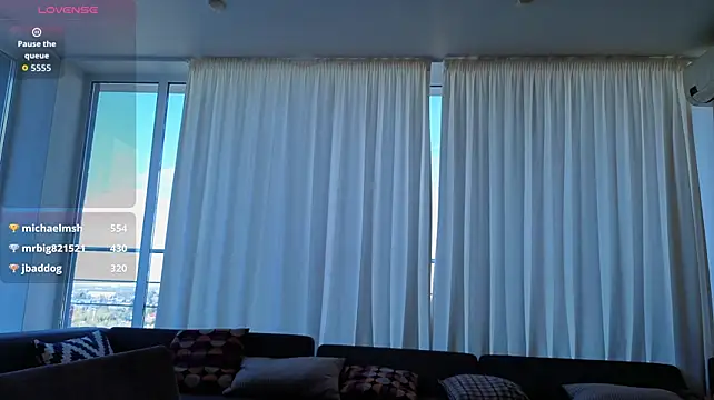 AliciaBrooks' Live XXX Chat