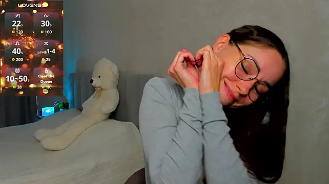 fun_nd_bun's Live XXX Chat