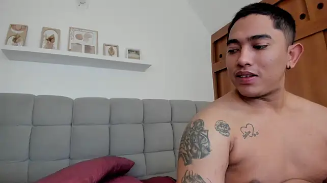 Sembang XXX Secara Langsung erotic_sins