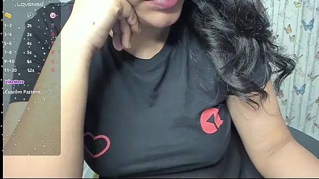 دردشة Smiley_Riya الجنسية المباشرة